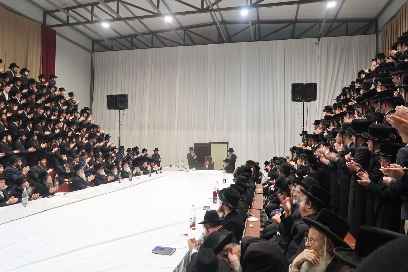 זאת חנוכה בחצה"ק סאדיגורה