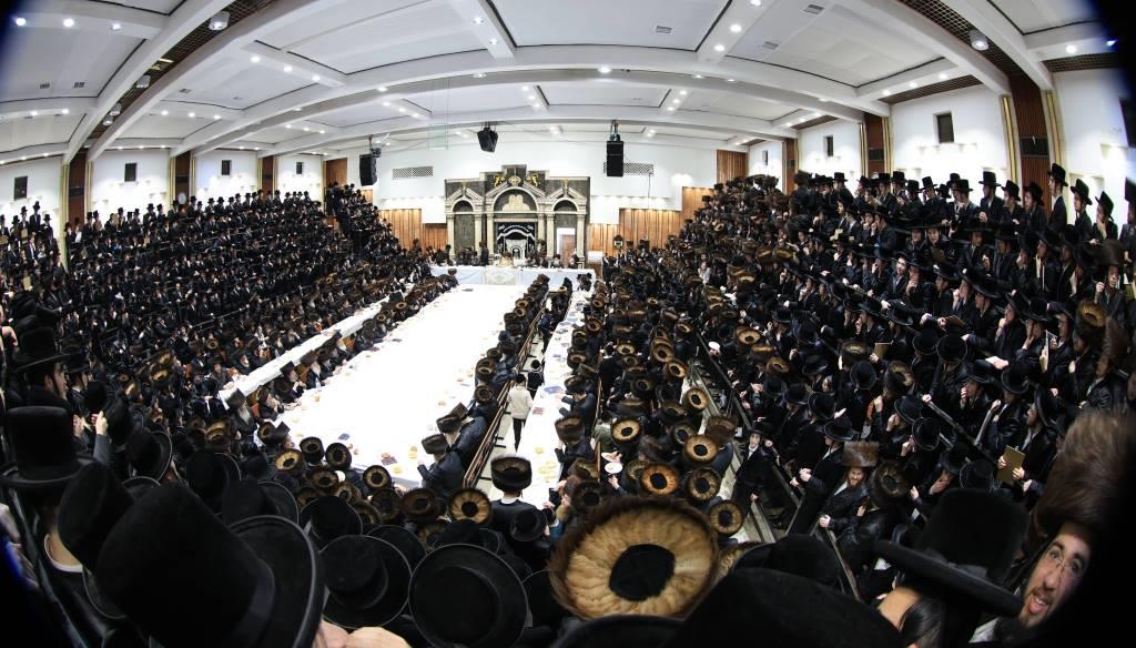 ערב ומוצאי שבת חנוכה בצאנז