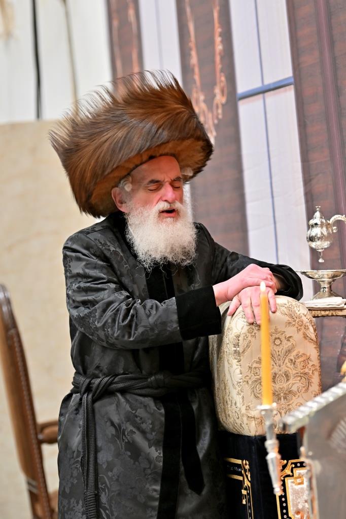 חנוכה בחצה"ק ויזניץ