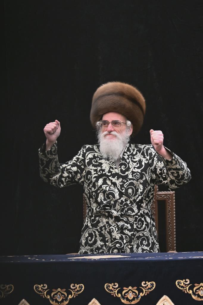 חנוכה בחצה"ק ויזניץ