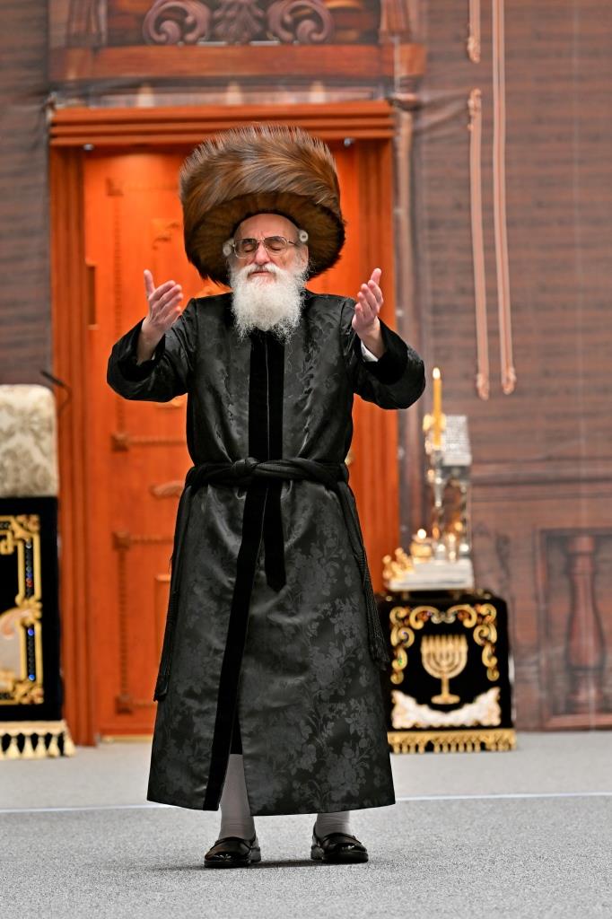 חנוכה בחצה"ק ויזניץ