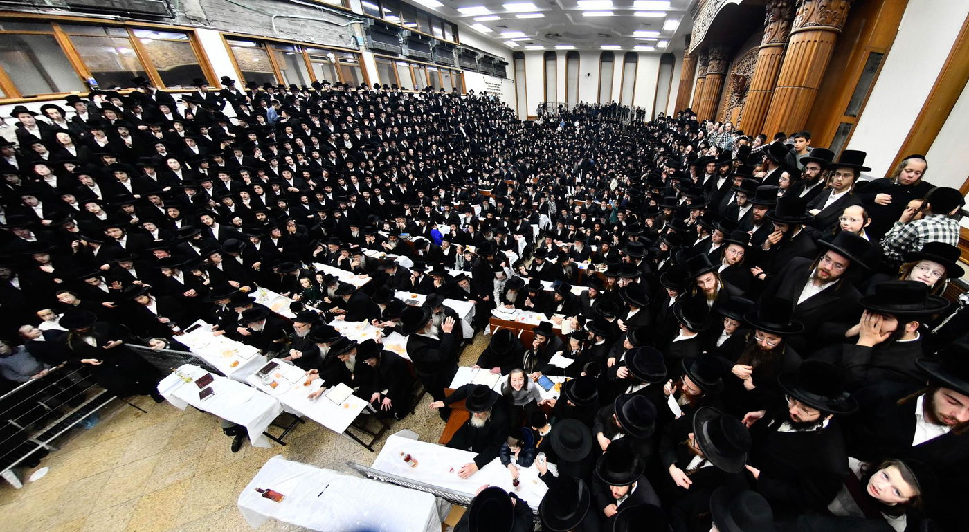 זאת חנוכה בחצה"ק רחמסטריווקא