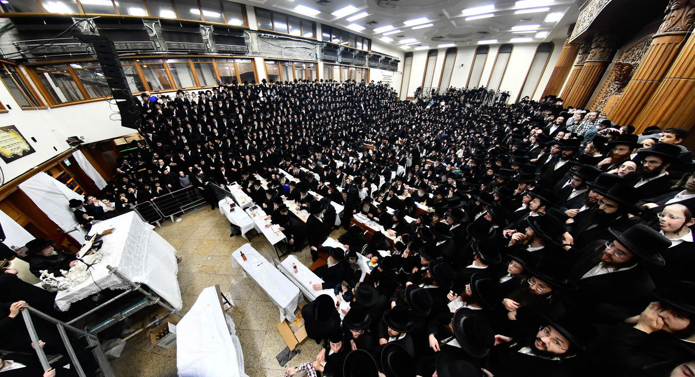 זאת חנוכה בחצה"ק רחמסטריווקא