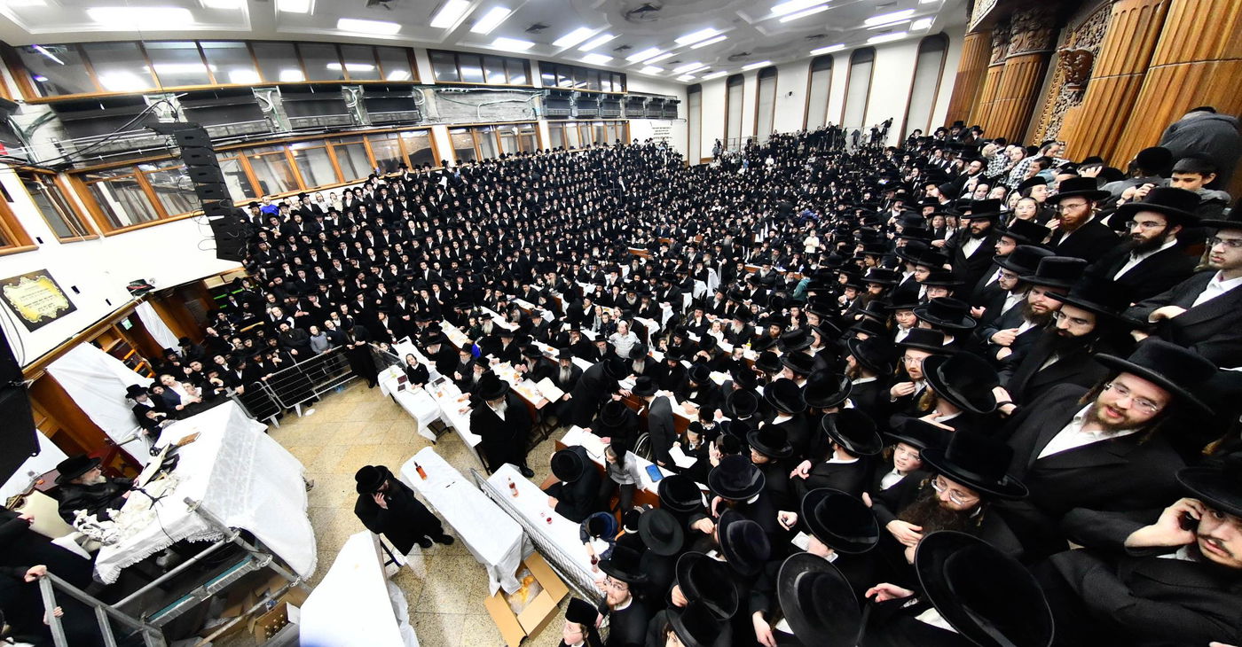 זאת חנוכה בחצה"ק רחמסטריווקא