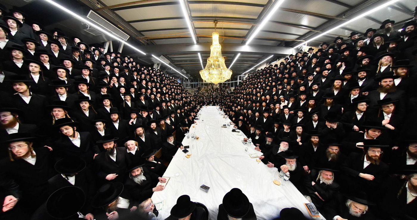 זאת חנוכה בחצה"ק פינסק קרלין