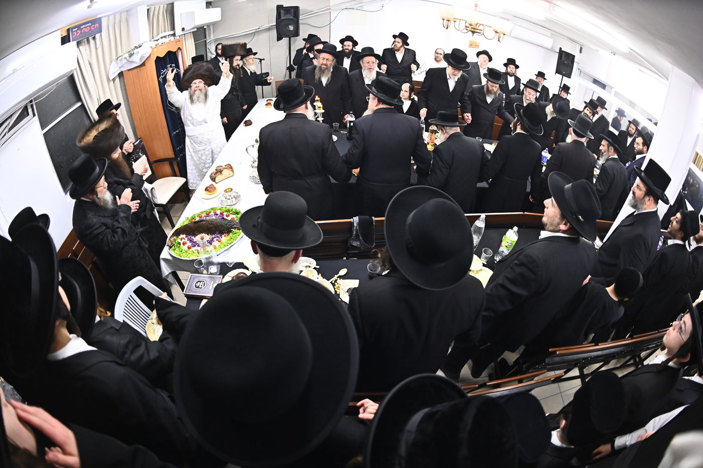 האדמו"ר מווערצקי בזאת חנוכה