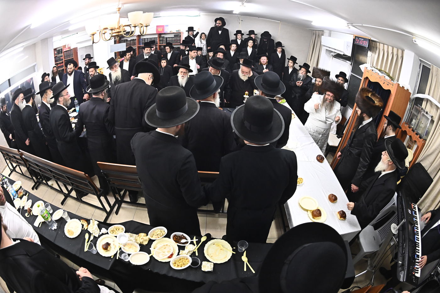 האדמו"ר מווערצקי בזאת חנוכה