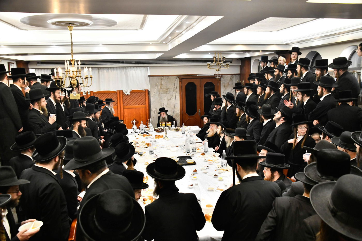 זאת חנוכה בלעלוב צפניה