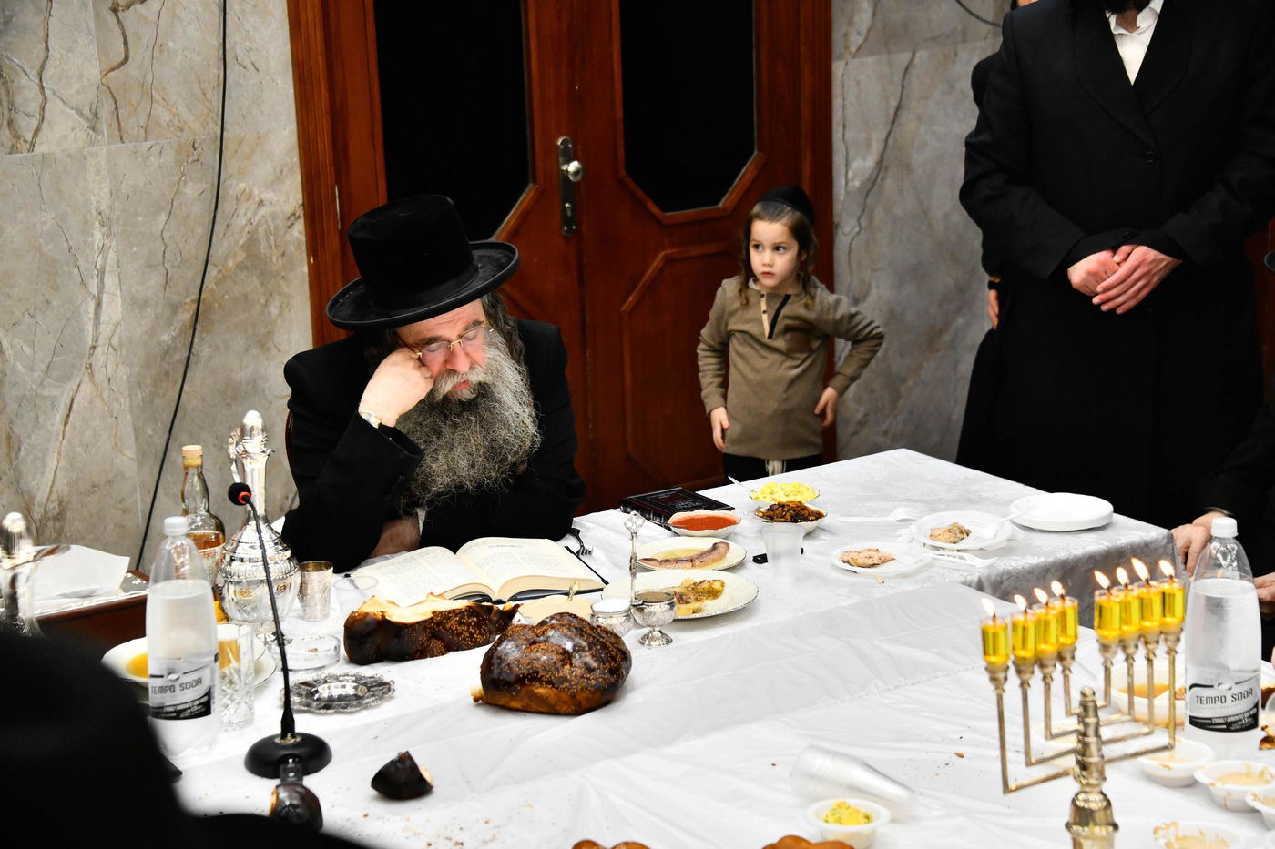 זאת חנוכה בלעלוב צפניה