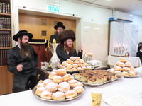 חנוכה בחצר הקודש קאליב