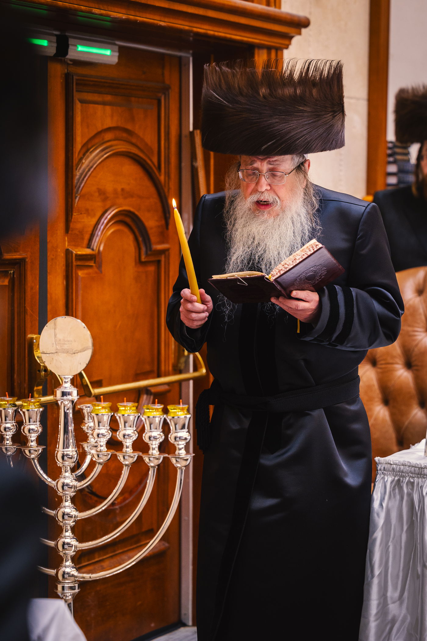 חנוכה בחצה"ק טאהש