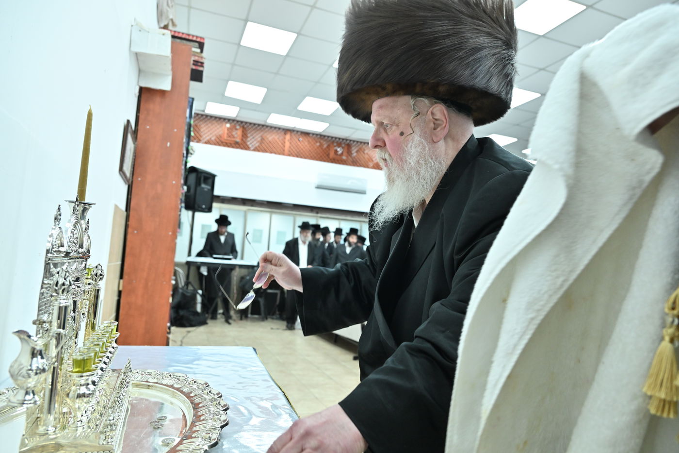 חנוכה בחצה"ק סאסוב