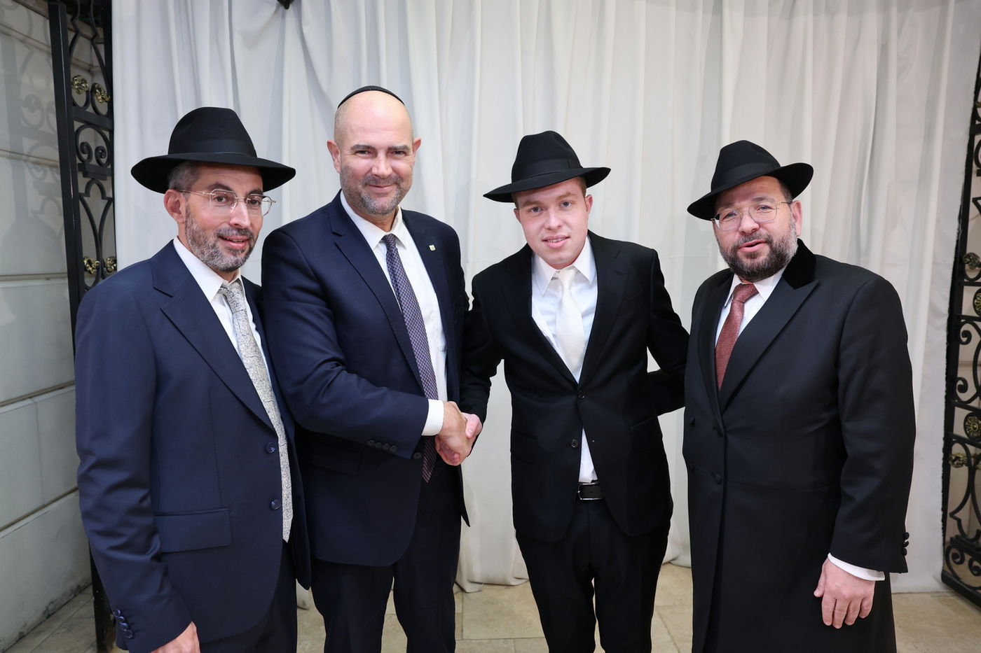 חתונת בתו של הרב בן ציון נורדמן