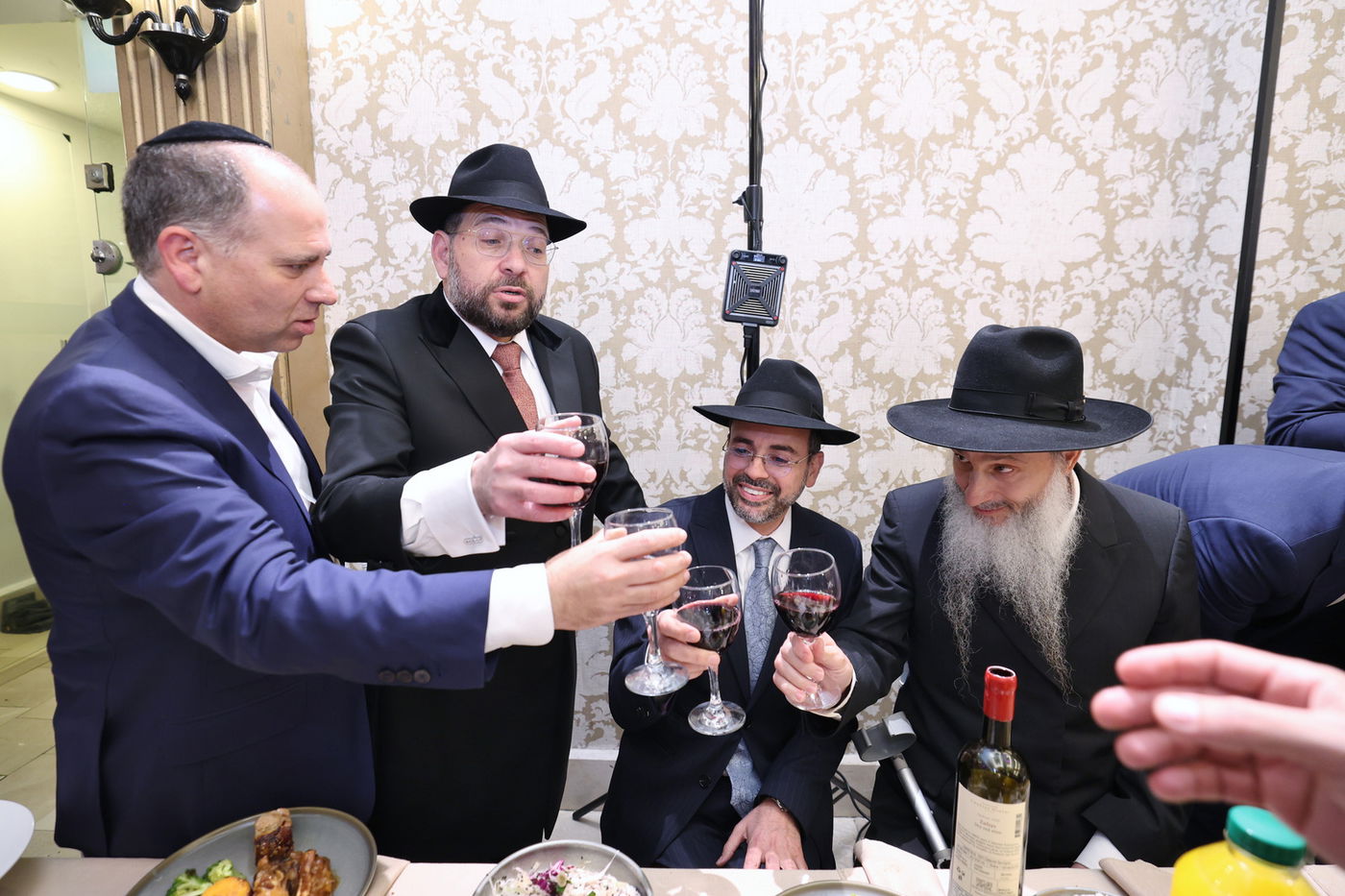 חתונת בתו של הרב בן ציון נורדמן