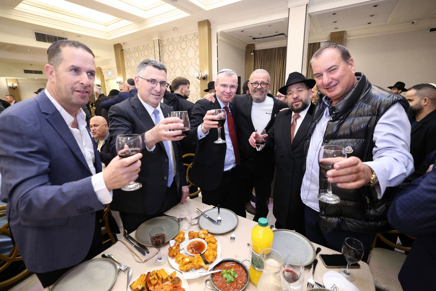 חתונת בתו של הרב בן ציון נורדמן