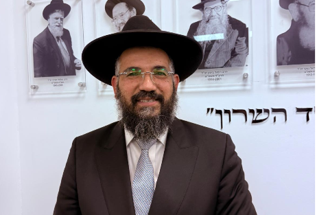 רבה של הוד השרון הרב ארז אלחרר