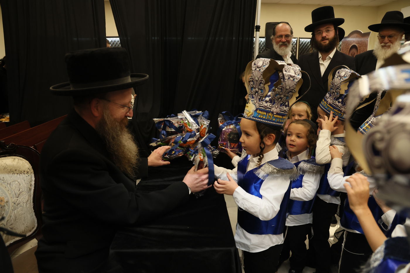 מסיבת חומש במעלה עמוס