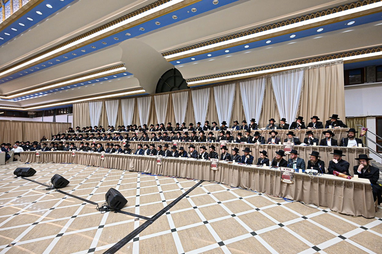 סיום כל הש"ס כולו ומבחן פומבי של 132 גאוני הש"ס אידן