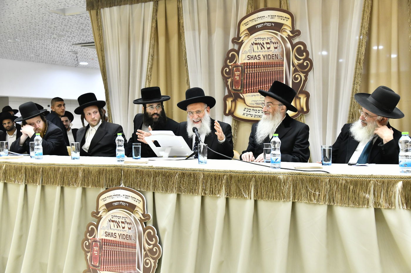 סיום כל הש"ס כולו ומבחן פומבי של 132 גאוני הש"ס אידן