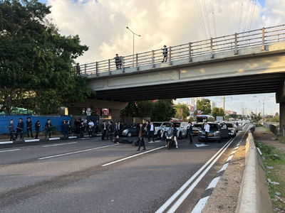 ההפגנה בסמוך לבני ברק כעת