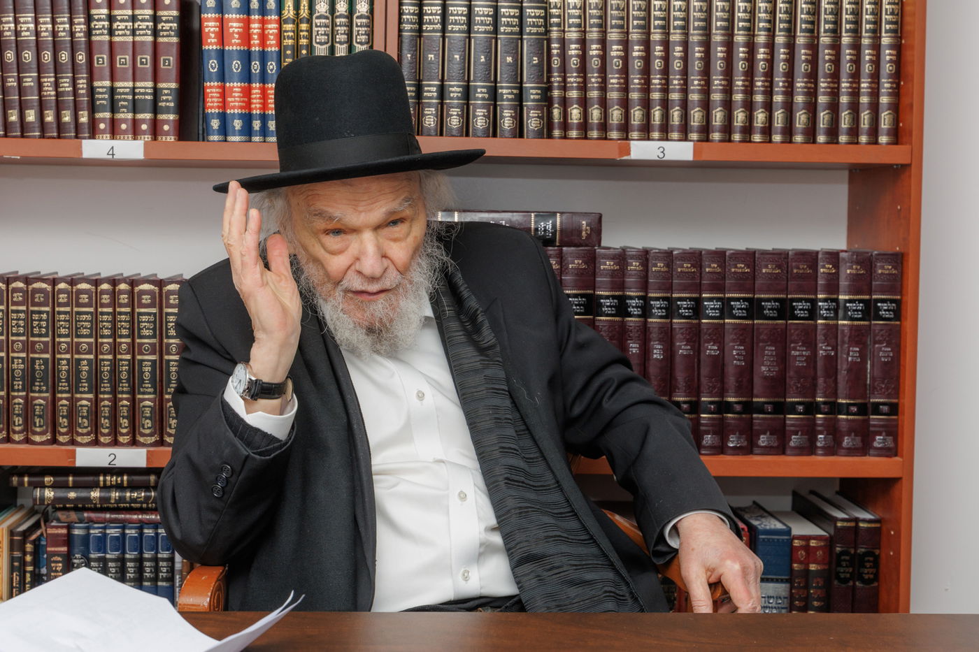 התלמידים אצל הגרמ"ה הירש