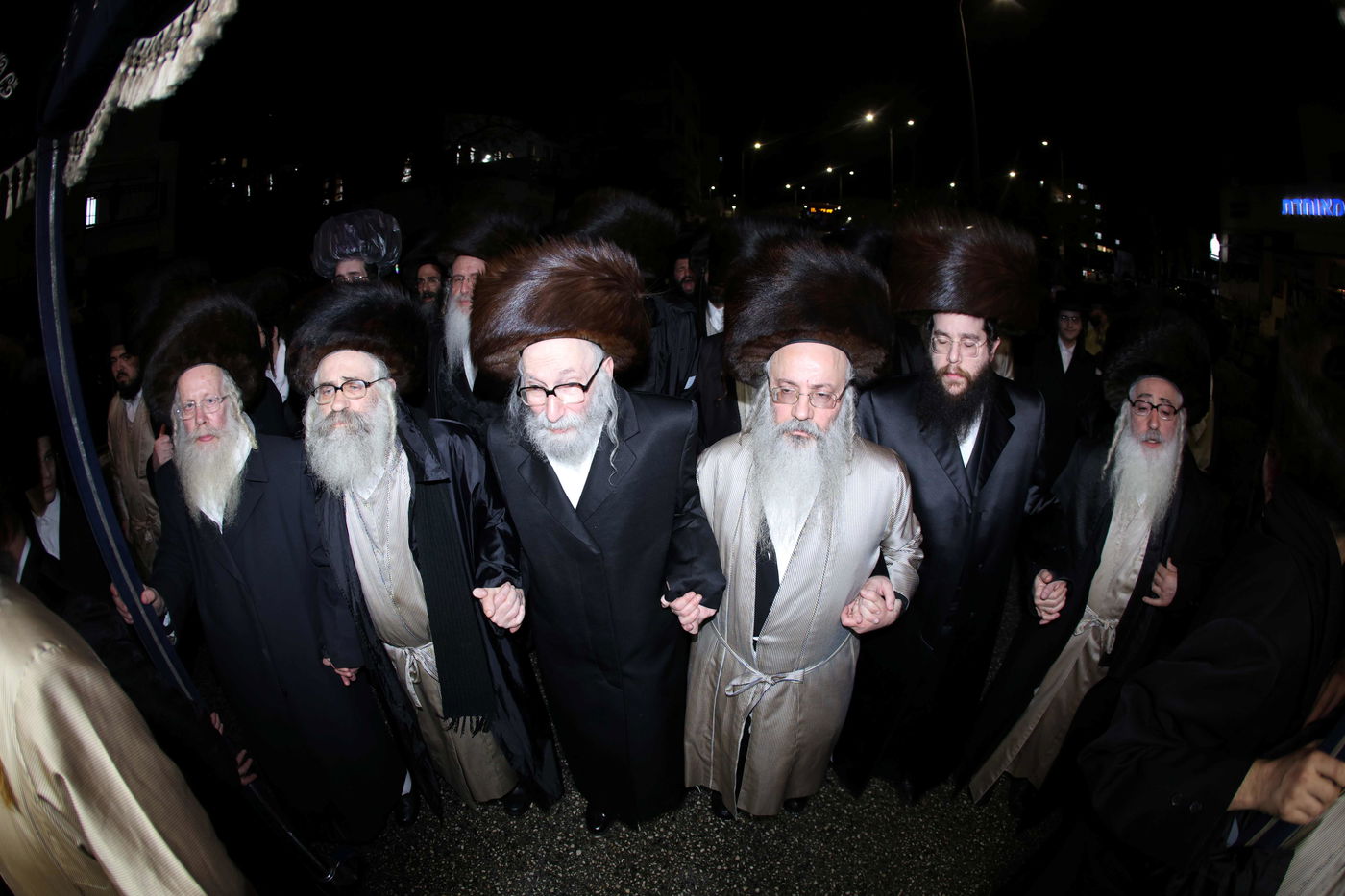 הכנסת ס"ת לביהמ"ד דקהל חסידי ירושלים בבית שמש