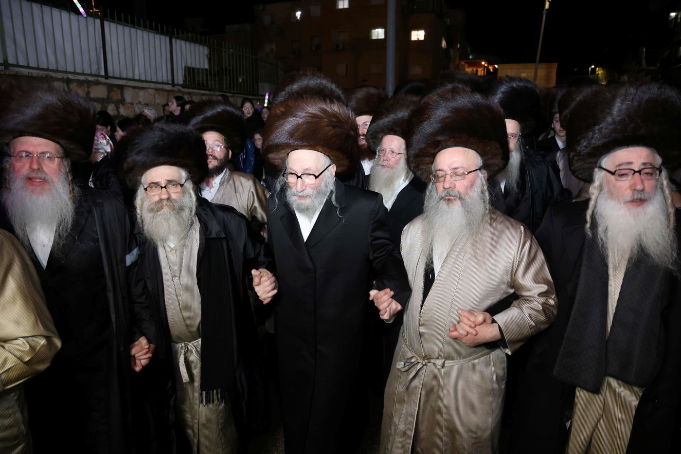 הכנסת ס"ת לביהמ"ד דקהל חסידי ירושלים בבית שמש