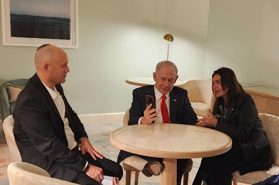 נתניהו ורגב בשיחה הועידה