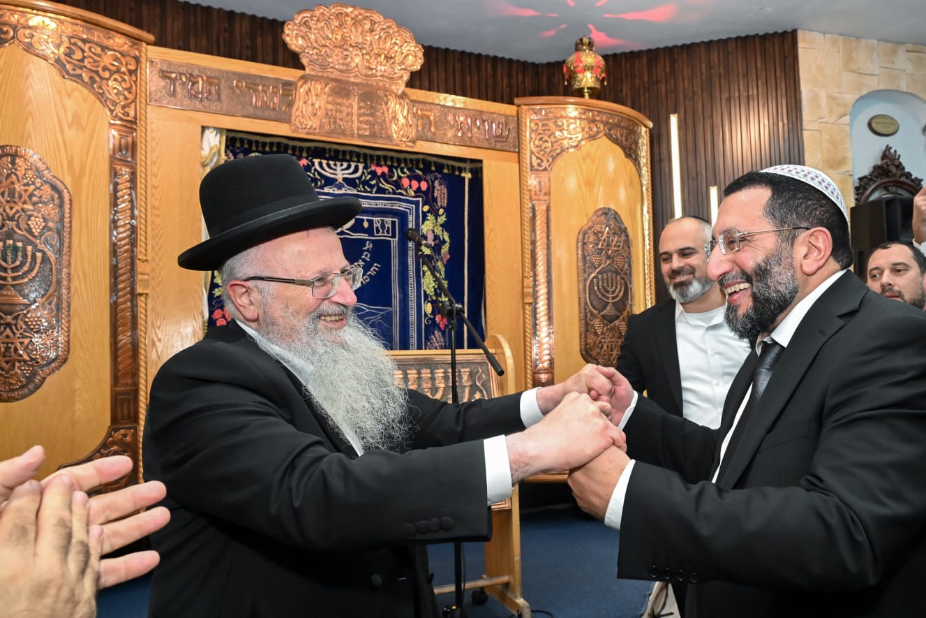 הכתרת הרב מזוז