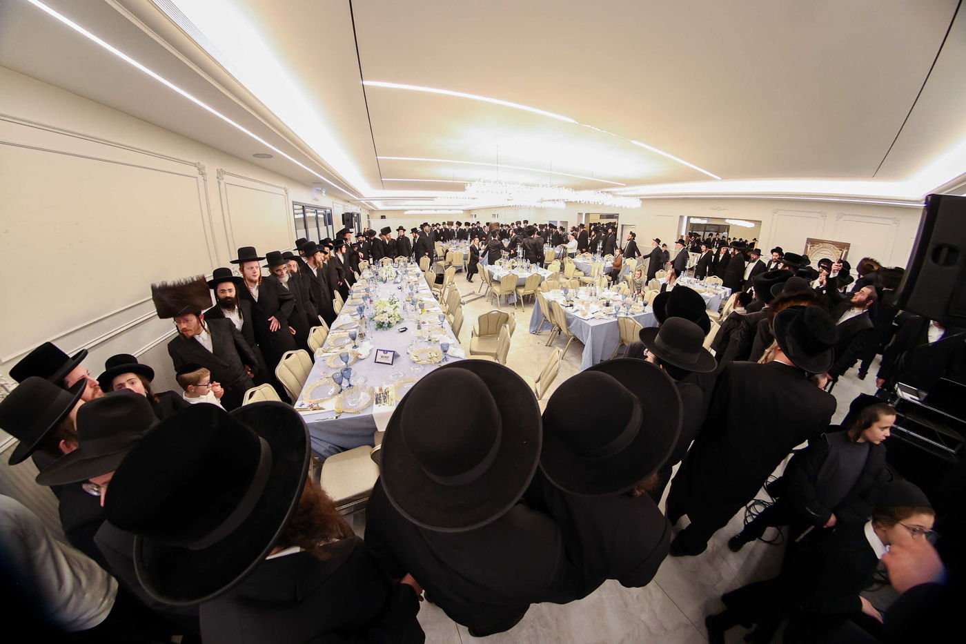 הכנסת ס"ת בסאווראן