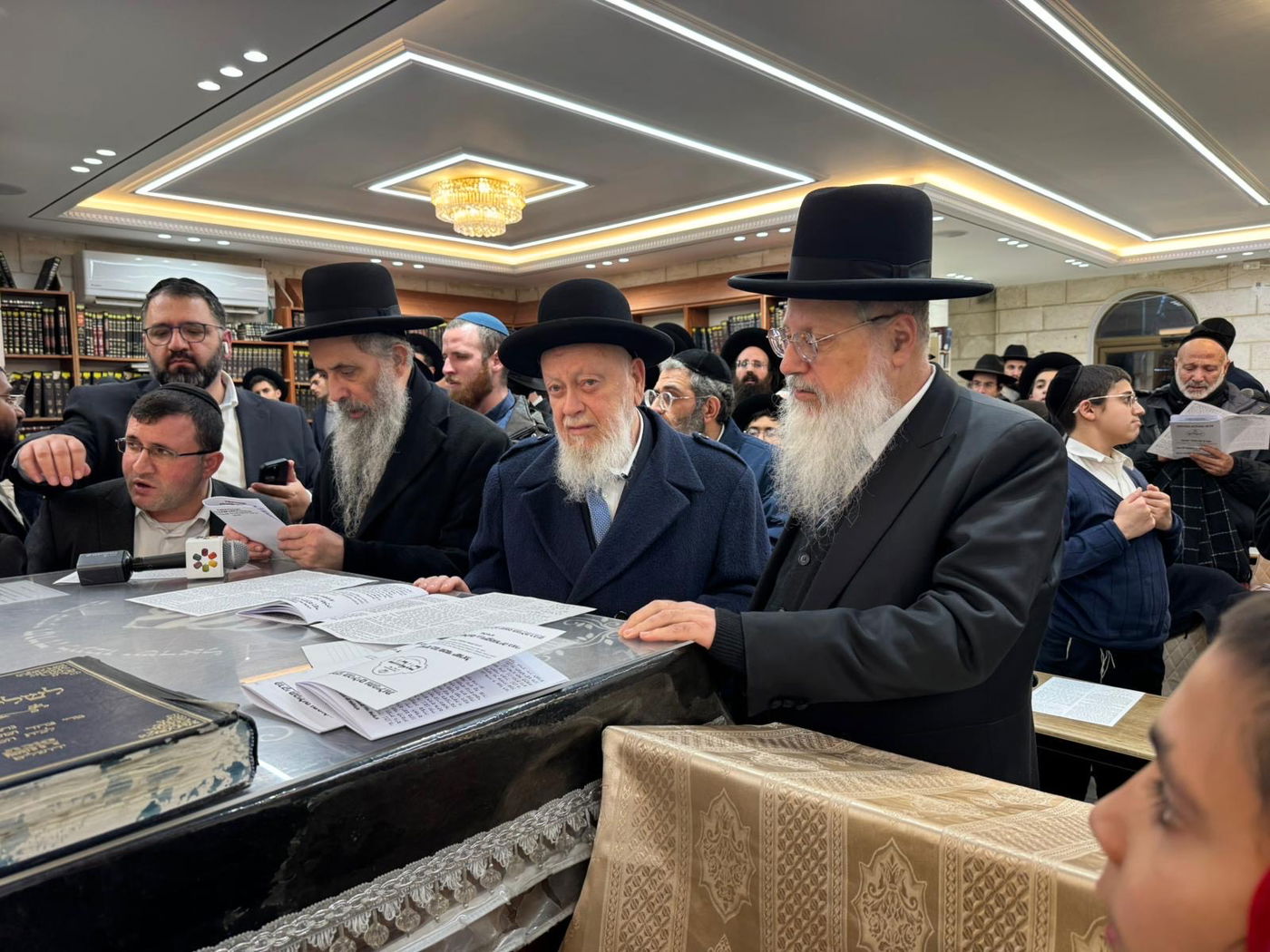 עצרת תפילה לרפואת הגר"ד בצרי