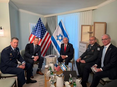 נתניהו והבכירים האמריקאים בפגישה