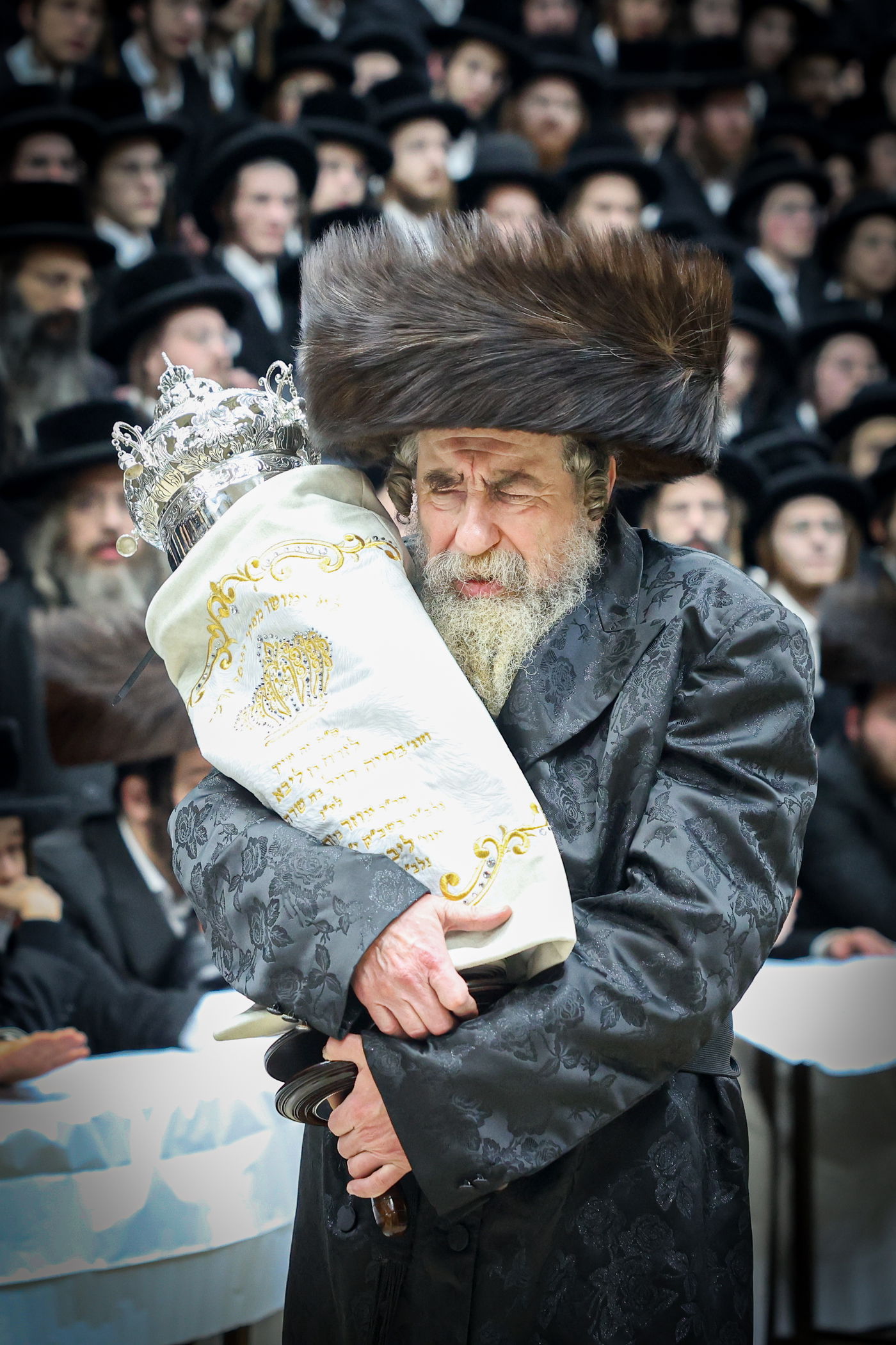 הכנסת ס"ת ברחמיסטריווקא