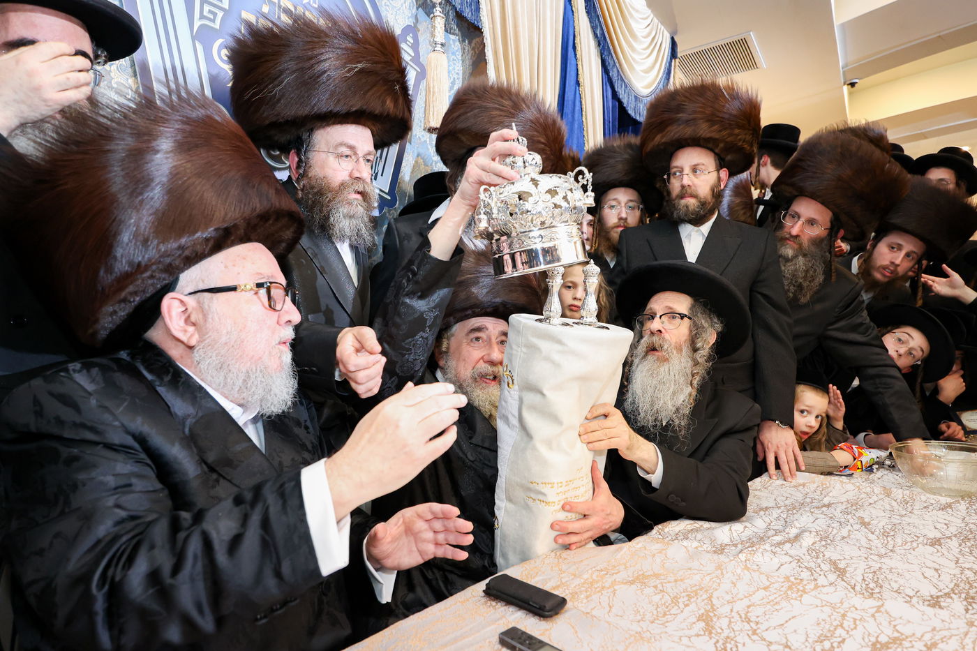 הכנסת ס"ת ברחמיסטריווקא