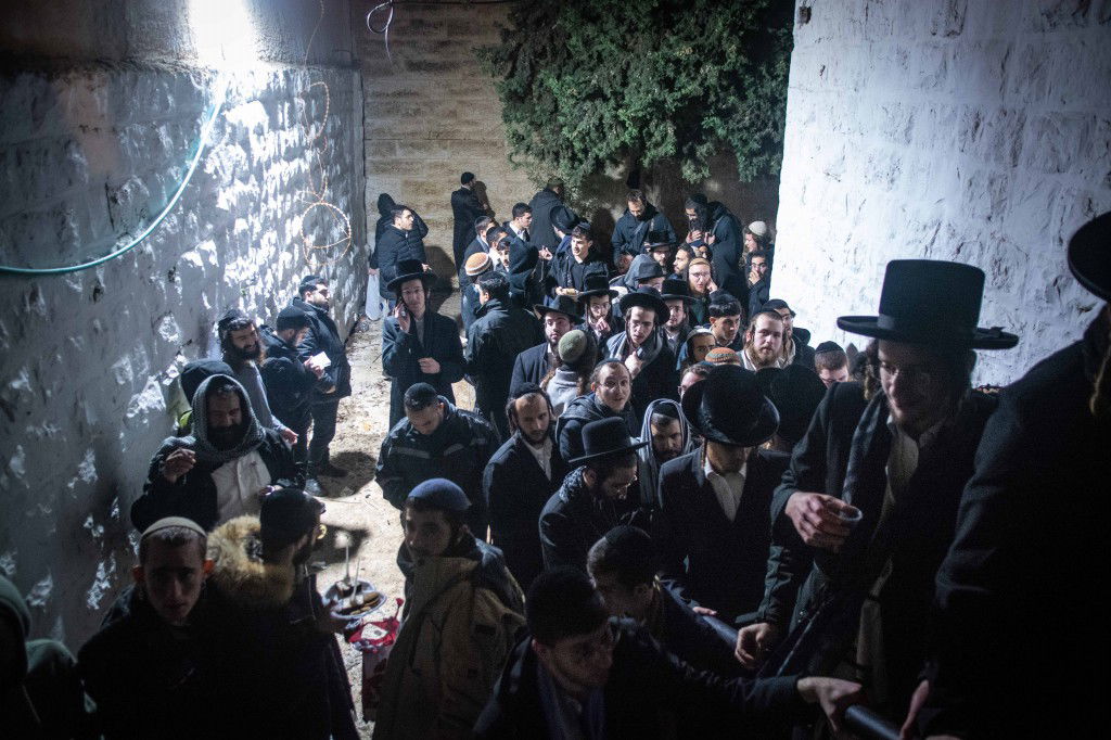 ליל עשרה בטבת בקבר יוסף שבשכם