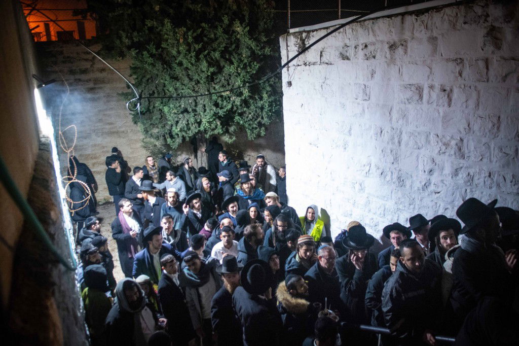 ליל עשרה בטבת בקבר יוסף שבשכם