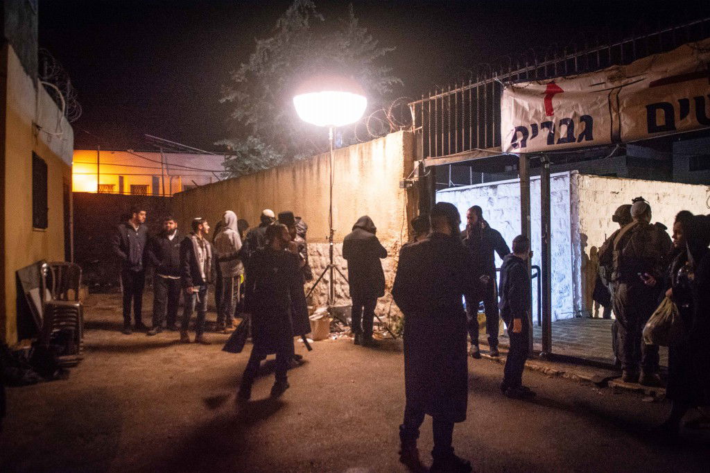 ליל עשרה בטבת בקבר יוסף שבשכם