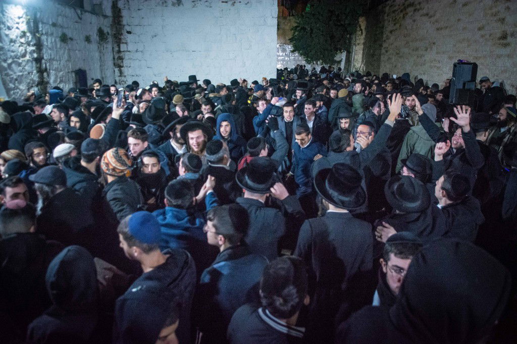 ליל עשרה בטבת בקבר יוסף שבשכם