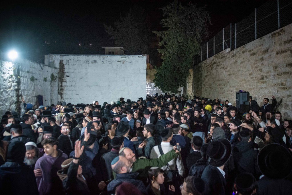 ליל עשרה בטבת בקבר יוסף שבשכם