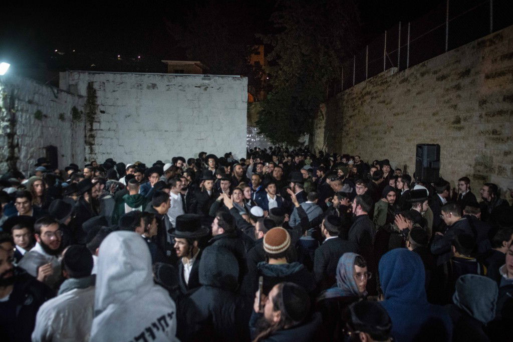 ליל עשרה בטבת בקבר יוסף שבשכם