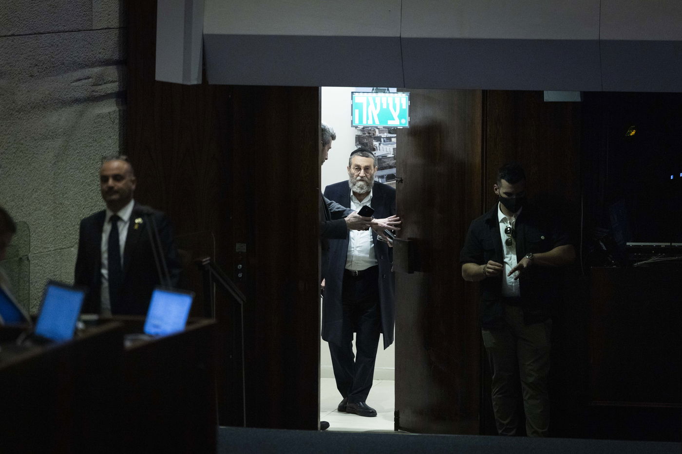 גפני בכנסת, ארכיון