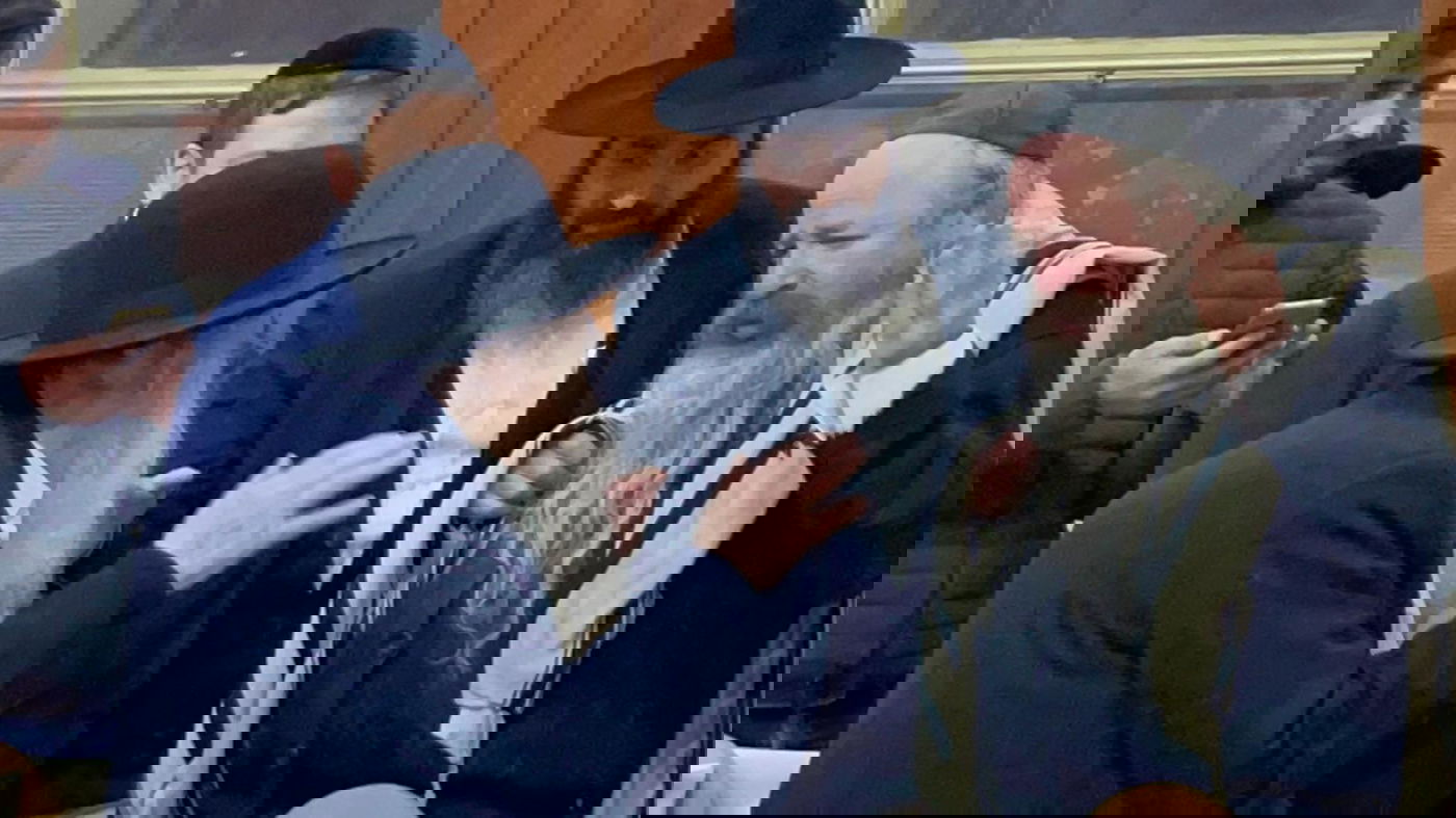 איש היראה הגה"צ רבי משה חיים אריה זצ"ל עם המקובל רבי יעקב עדס