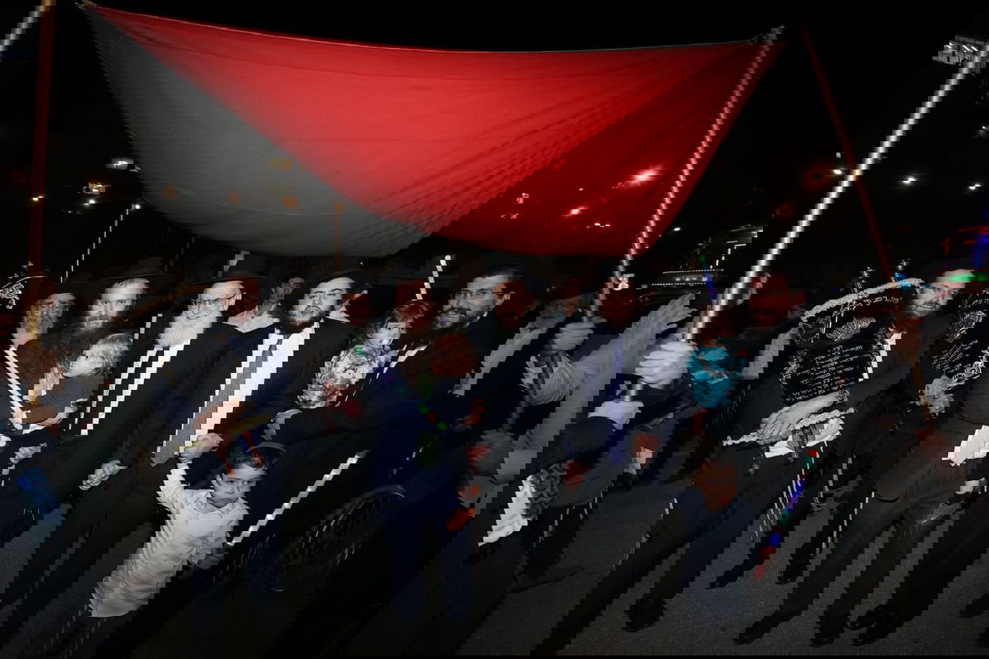 הכנסת ספר התורה