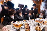 שמחת הברית לנין האדמו"ר מבאבוב 45