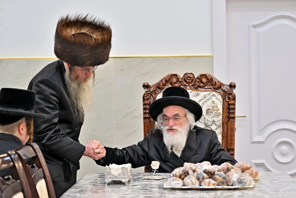 בר מצווה לבן הרב חיים מאיר מרקוביץ, אצל האדמו"ר מויזניץ