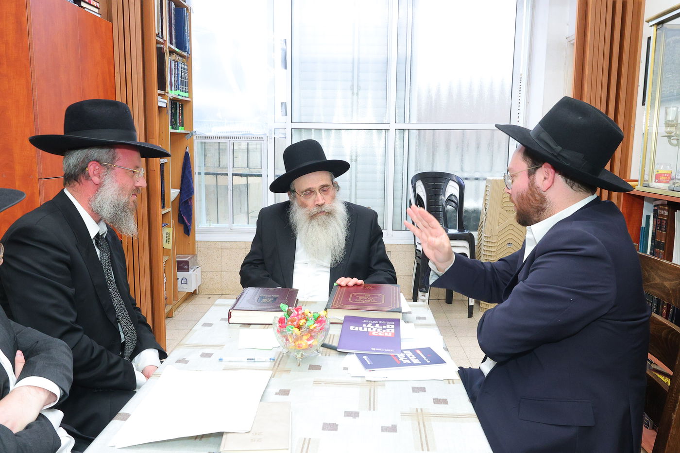 הפגישה במעונו של הגר"ש שטיינמן