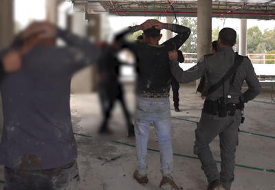 בתום מרדף: לוחמים עצרו 16 שב"חים על שפת הכנרת | צפו בתיעוד