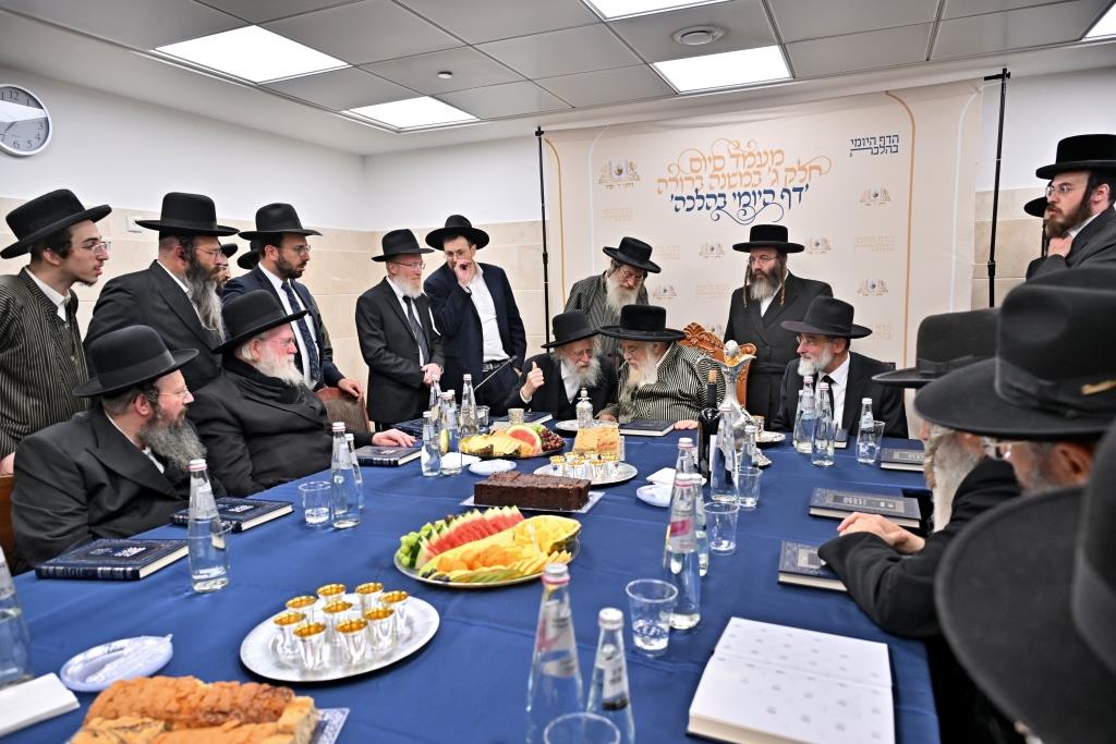 הסיום אצל האדמו"ר מתולדות אהרן 