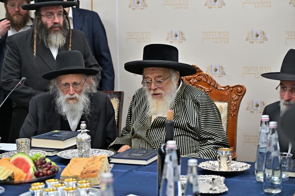 הסיום אצל האדמו"ר מתולדות אהרן 