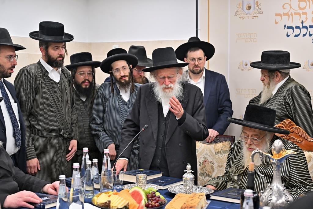 הסיום אצל האדמו"ר מתולדות אהרן 